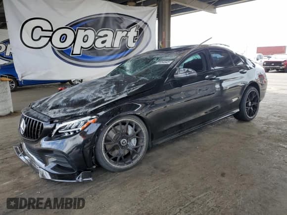 ✅ 2020 Mercedes-Benz C 43 AMG • VIN: 55SWF6EB9LU330083 • Lot: 71854645. Wystawiony na Copart z przebiegiem 60 558 mil. Bezpłatny archiwum sprzedaży aukcyjnych z USA i szczegółowy raport historii pojazdu na DreamBid. Zdjęcie 1.