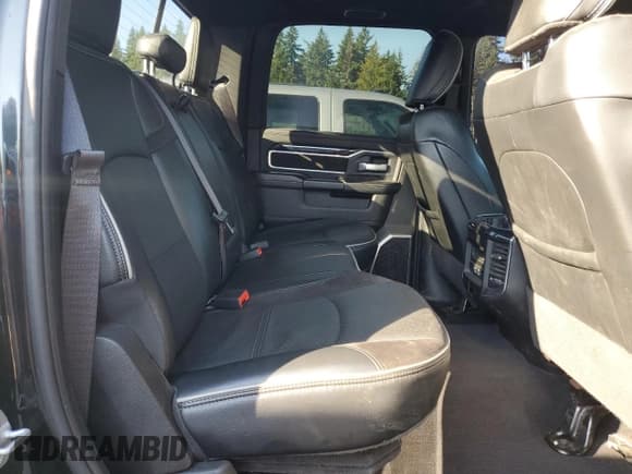 ✅ 2021 Ram 2500 Laramie • VIN: 3C6UR5FL8MG557382 • Lot: 80746475. Wystawiony na Copart z przebiegiem 69 960 mil. Bezpłatny archiwum sprzedaży aukcyjnych z USA i szczegółowy raport historii pojazdu na DreamBid. Zdjęcie 10.