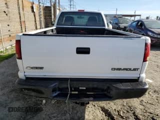 ✅ 2003 Chevrolet S-10 LS • VIN: 1GCCS14X838103600 • Лот: 49875975. Опубликован ранее на Copart с пробегом 211 625 миль. Бесплатный доступ к архиву аукционных продаж из США и подробный отчёт об истории автомобиля на DreamBid. Изображение 6.