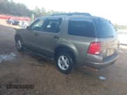 ✅ 2005 Ford Explorer XLT • VIN: 1FMZU63K35UA40466 • Lot: 43252678. Wystawiony na IAAI z przebiegiem 133 282 mil. Bezpłatny archiwum sprzedaży aukcyjnych z USA i szczegółowy raport historii pojazdu na DreamBid. Zdjęcie 3.