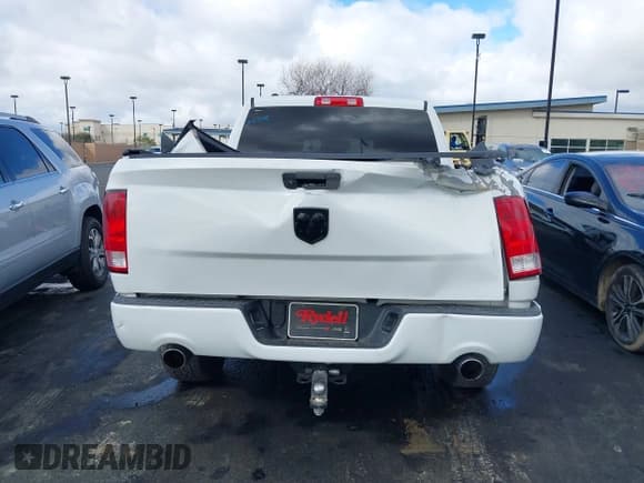 ✅ 2019 Ram 1500 Express • VIN: 1C6RR6KT4KS521048 • Lot: 41728354. Listed on IAAI with 48,328 mi. Free auction sales archive from the USA and detailed vehicle history report at DreamBid. Image 17.