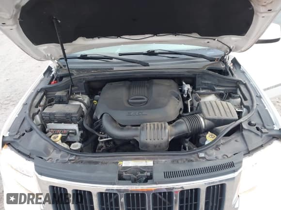 ✅ 2011 Jeep Grand Cherokee Laredo • VIN: 1J4RR4GG7BC510347 • Lot: 43869525. Listed on IAAI with 162,292 mi. Free auction sales archive from the USA and detailed vehicle history report at DreamBid. Image 10.