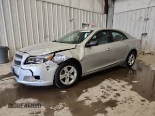 2013 Chevrolet Malibu LS с VIN 1G11B5SAXDF245823, выставлен на аукционе Copart как лот 86286115 с пробегом 82 934 миль миль и На запчасти • Non repairable. История ставок и продаж доступна на DreamBid. Изображение 1.