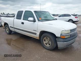 ✅ 2000 Chevrolet Silverado 1500 LS • VIN: 2GCEC19TXY1355970 • Lot: 42890987. Wystawiony na IAAI z przebiegiem 318 058 mil. Bezpłatny archiwum sprzedaży aukcyjnych z USA i szczegółowy raport historii pojazdu na DreamBid. Zdjęcie 1.