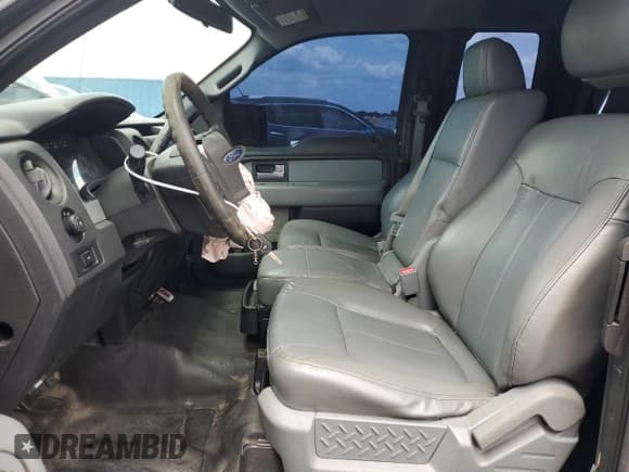 ✅ 2013 Ford F-150 XL • VIN: 1FTEX1EM4DKE77706 • Лот: 57759535. Опубликован ранее на Copart с пробегом 180 754 миль. Бесплатный доступ к архиву аукционных продаж из США и подробный отчёт об истории автомобиля на DreamBid. Изображение 7.