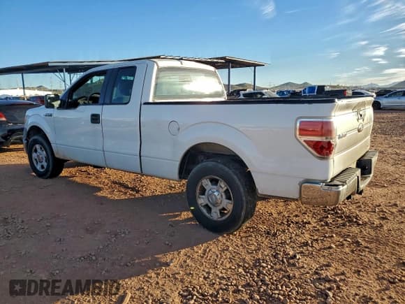 ✅ 2011 Ford F-150 XL • VIN: 1FTEX1CM4BKE23435 • Лот: 96227005. Опубликован ранее на Copart с пробегом 409 930 миль. Бесплатный доступ к архиву аукционных продаж из США и подробный отчёт об истории автомобиля на DreamBid. Изображение 2.