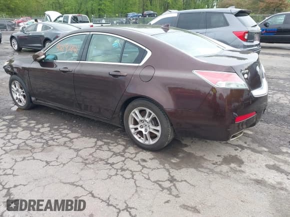 ✅ 2011 Acura TL • VIN: 19UUA8F24BA008185 • Лот: 42197821. Опубликован ранее на IAAI с пробегом 168 922 миль. Бесплатный доступ к архиву аукционных продаж из США и подробный отчёт об истории автомобиля на DreamBid. Изображение 3.