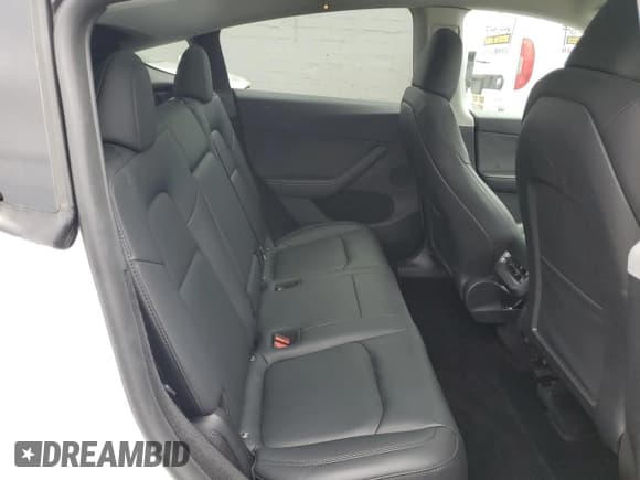 ✅ 2024 Tesla Model Y Long Range • VIN: 7SAYGDEE0RA259547 • Лот: 61723055. Опубликован ранее на Copart с пробегом 23 881 миль. Бесплатный доступ к архиву аукционных продаж из США и подробный отчёт об истории автомобиля на DreamBid. Изображение 11.