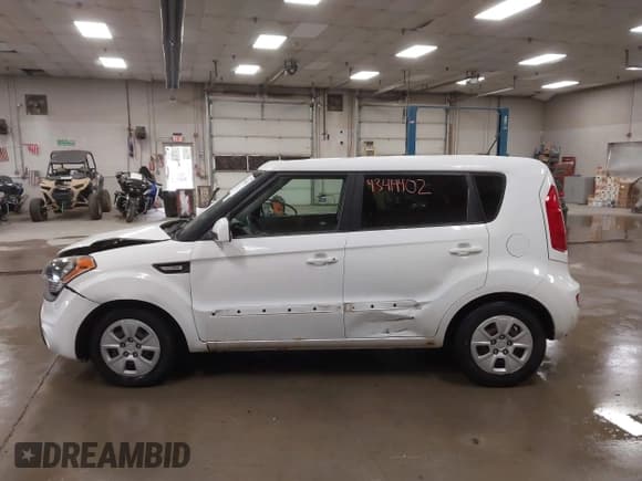 ✅ 2012 Kia Soul • VIN: KNDJT2A59C7384521 • Lot: 43414402. Wystawiony na IAAI z przebiegiem 111 752 mil. Bezpłatny archiwum sprzedaży aukcyjnych z USA i szczegółowy raport historii pojazdu na DreamBid. Zdjęcie 14.