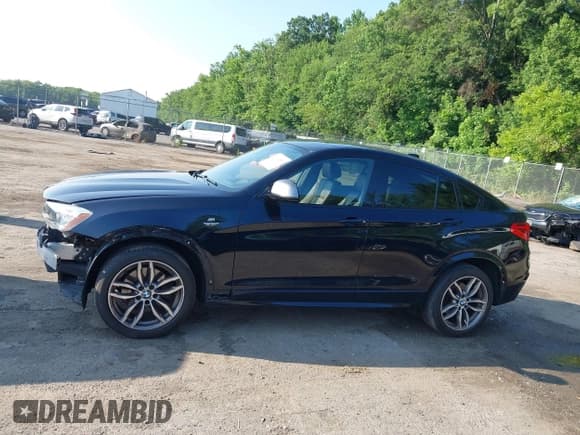 ✅ 2017 BMW X4 M40i • VIN: 5UXXW7C52H0U26019 • Лот: 42613556. Опубликован ранее на IAAI с пробегом 85 102 миль. Бесплатный доступ к архиву аукционных продаж из США и подробный отчёт об истории автомобиля на DreamBid. Изображение 13.