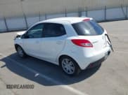 ✅ 2012 Mazda 2 Sport • VIN: JM1DE1KZ1C0145993 • Lot: 42863424. Wystawiony na IAAI z przebiegiem 118 650 mil. Bezpłatny archiwum sprzedaży aukcyjnych z USA i szczegółowy raport historii pojazdu na DreamBid. Zdjęcie 3.