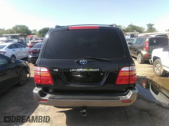 ✅ 2001 Toyota Land Cruiser • VIN: JTEHT05J512016563 • Lot: 41868193. Listed on IAAI with 247,653 mi. Free auction sales archive from the USA and detailed vehicle history report at DreamBid. Image 16.