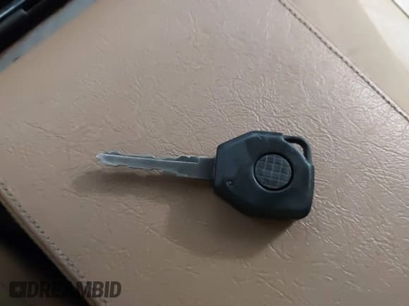 ✅ 1988 Jaguar XJ • VIN: SAJHV1543JC508471 • Lot: 43725231. Listed on IAAI with 80,894 mi. Free auction sales archive from the USA and detailed vehicle history report at DreamBid. Image 11.