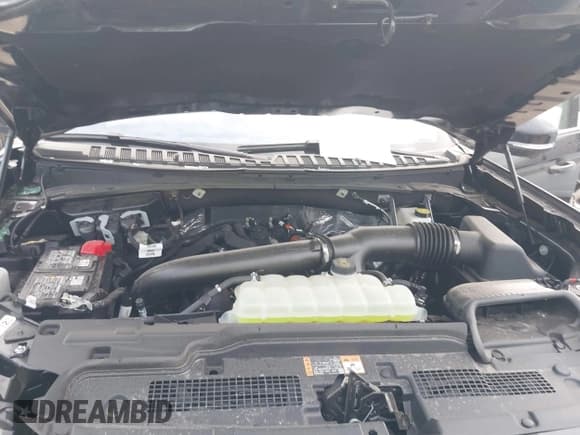 ✅ 2025 Ford Expedition Active • VIN: 1FMJU1H86SEA17492 • Lot: 42416154. Listed on IAAI with 2,890 mi. Free auction sales archive from the USA and detailed vehicle history report at DreamBid. Image 10.