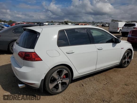 ✅ 2016 Volkswagen Golf GTI S • VIN: 3VW547AU0GM050745 • Lot: 80852135. Wystawiony na Copart z przebiegiem 100 696 mil. Bezpłatny archiwum sprzedaży aukcyjnych z USA i szczegółowy raport historii pojazdu na DreamBid. Zdjęcie 3.