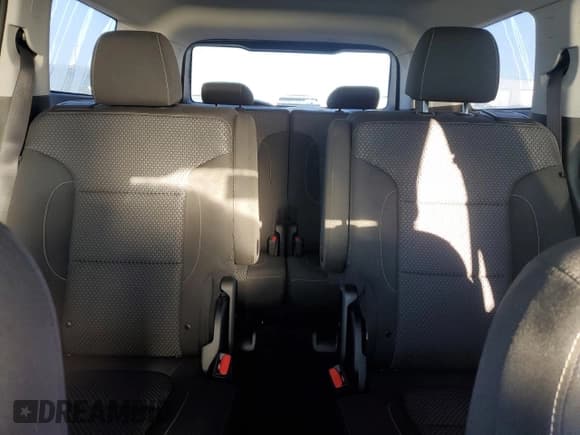 ✅ 2023 GMC Acadia SLE • VIN: 1GKKNKL47PZ123650 • Lot: 90140285. Listed on Copart with 28,624 mi. Free auction sales archive from the USA and detailed vehicle history report at DreamBid. Image 10.