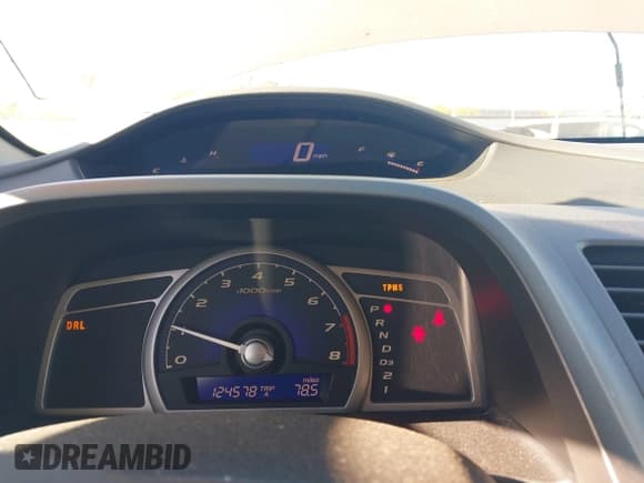 ✅ 2011 Honda Civic LX • VIN: 19XFA1F52BE035066 • Lot: 43707802. Listed on IAAI with 124,578 mi. Free auction sales archive from the USA and detailed vehicle history report at DreamBid. Image 7.