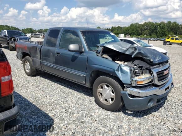 2006 GMC Sierra 1500 SLE1 with VIN 1GTEC19VX6Z217349, listed as a Copart auction lot 68180904 with 278,839 mi miles and Salvage title. Bid and sale history available at DreamBid. Image 4.
