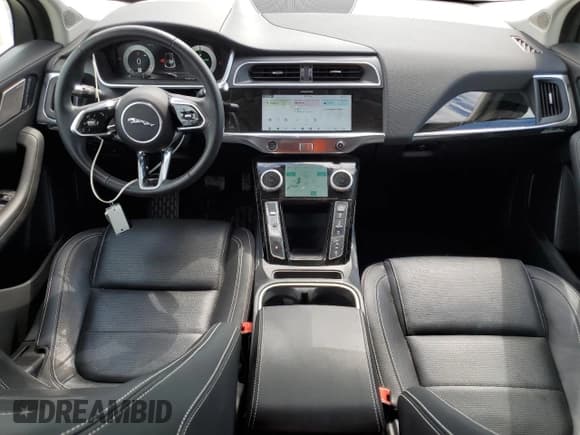 ✅ 2020 Jaguar I-Pace S • VIN: SADHB2S11L1F79827 • Lot: 67373213. Wystawiony na Copart z przebiegiem 8 198 mil. Bezpłatny archiwum sprzedaży aukcyjnych z USA i szczegółowy raport historii pojazdu na DreamBid. Zdjęcie 8.