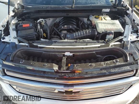 ✅ 2021 Chevrolet Suburban High Country • VIN: 1GNSKGKL8MR318850 • Lot: 75041854. Wystawiony na Copart z przebiegiem Nie podano. Bezpłatny archiwum sprzedaży aukcyjnych z USA i szczegółowy raport historii pojazdu na DreamBid. Zdjęcie 12.