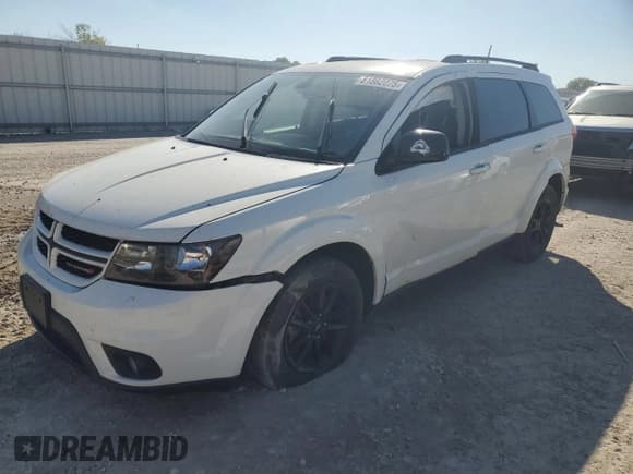 ✅ 2019 Dodge Journey SE • VIN: 3C4PDCBB5KT845628 • Lot: 81862075. Wystawiony na Copart z przebiegiem 52 549 mil. Bezpłatny archiwum sprzedaży aukcyjnych z USA i szczegółowy raport historii pojazdu na DreamBid. Zdjęcie 1.