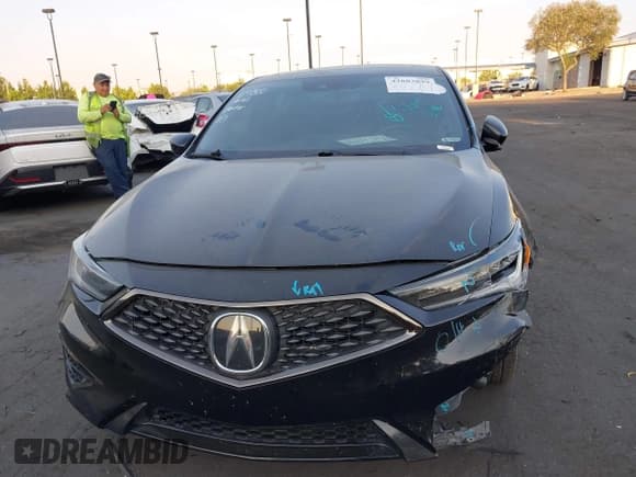 ✅ 2019 Acura ILX Premium • VIN: 19UDE2F8XKA015664 • Lot: 42883899. Listed on IAAI with 69,813 mi. Free auction sales archive from the USA and detailed vehicle history report at DreamBid. Image 12.