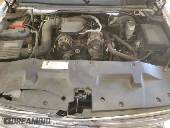 ✅ 2010 Chevrolet Silverado 1500 Work Truck • VIN: 1GCPCPEX4AZ191178 • Lot: 73594184. Listed on Copart with 168,986 mi. Free auction sales archive from the USA and detailed vehicle history report at DreamBid. Image 12.