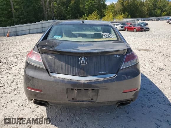 ✅ 2013 Acura TL Technology • VIN: 19UUA9F5XDA005410 • Lot: 81460595. Listed on Copart with 178,805 mi. Free auction sales archive from the USA and detailed vehicle history report at DreamBid. Image 6.