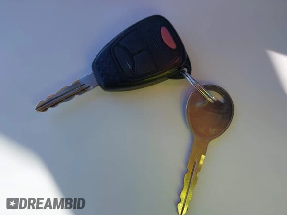 ✅ 2012 Dodge Avenger SXT • VIN: 1C3CDZCB2CN212137 • Lot: 43633218. Listed on IAAI with 121,702 mi. Free auction sales archive from the USA and detailed vehicle history report at DreamBid. Image 11.