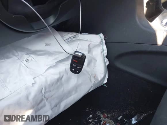 2022 Jeep Grand Cherokee Laredo E with VIN 1C4RJEAGXNC127857, listed as a IAAI auction lot 43202403 with 66,201 mi miles and . Bid and sale history available at DreamBid. Image 11.