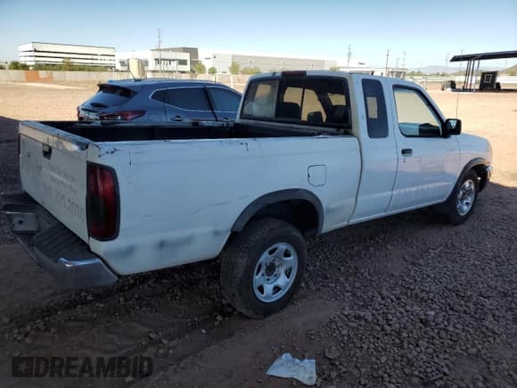 ✅ 2000 Nissan Frontier XE • VIN: 1N6DD26SXYC324610 • Lot: 91478575. Listed on Copart with 298,637 mi. Free auction sales archive from the USA and detailed vehicle history report at DreamBid. Image 3.
