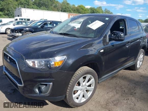 2015 Mitsubishi Outlander ES с VIN 4A4AR3AU6FE048183, выставлен на аукционе IAAI как лот 43056575 с пробегом 54 137 миль миль и . История ставок и продаж доступна на DreamBid. Изображение 2.