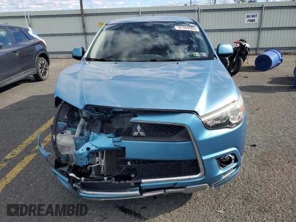 ✅ 2011 Mitsubishi Outlander SE • VIN: JA4AP4AU1BZ021814 • Лот: 91469905. Опубликован ранее на Copart с пробегом 128 704 миль. Бесплатный доступ к архиву аукционных продаж из США и подробный отчёт об истории автомобиля на DreamBid. Изображение 5.