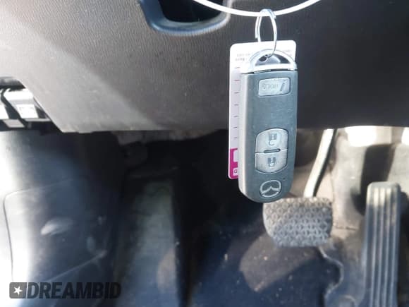 ✅ 2018 Mazda CX-5 Touring • VIN: JM3KFBCM4J0351052 • Lot: 43574119. Wystawiony na IAAI z przebiegiem 118 096 mil. Bezpłatny archiwum sprzedaży aukcyjnych z USA i szczegółowy raport historii pojazdu na DreamBid. Zdjęcie 11.