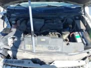 ✅ 2002 Ford Explorer Eddie Bauer • VIN: 1FMDU64EX2UB59632 • Lot: 42381959. Wystawiony na IAAI z przebiegiem 326 198 mil. Bezpłatny archiwum sprzedaży aukcyjnych z USA i szczegółowy raport historii pojazdu na DreamBid. Zdjęcie 10.