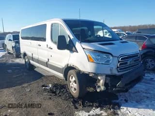 ✅ 2018 Ford Transit XL • VIN: 1FBZX2ZG1JKA16216 • Lot: 41306758. Wystawiony na IAAI z przebiegiem 215 418 mil. Bezpłatny archiwum sprzedaży aukcyjnych z USA i szczegółowy raport historii pojazdu na DreamBid. Zdjęcie 1.