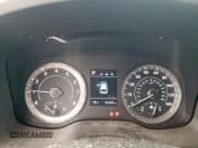 ✅ 2021 Hyundai Venue SEL • VIN: KMHRC8A33MU072942 • Lot: 57939575. Listed on Copart with 25,389 mi. Free auction sales archive from the USA and detailed vehicle history report at DreamBid. Image 9.