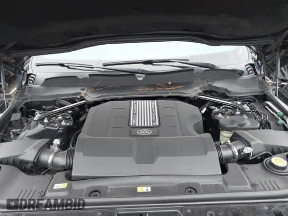 ✅ 2019 Land Rover Range Rover • VIN: SALGS2REXKA545261 • Lot: 41199157. Listed on IAAI with 56,926 mi. Free auction sales archive from the USA and detailed vehicle history report at DreamBid. Image 10.