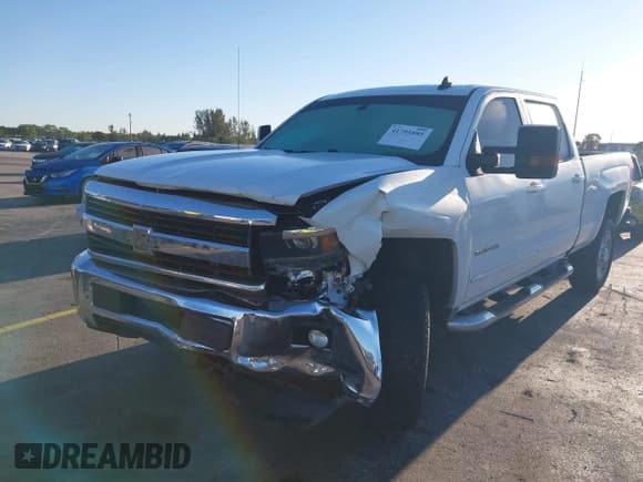 ✅ 2017 Chevrolet Silverado 2500HD LT • VIN: 1GC1KVEG8HF128707 • Lot: 41795885. Listed on IAAI with 192,048 mi. Free auction sales archive from the USA and detailed vehicle history report at DreamBid. Image 6.