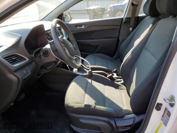 ✅ 2018 Hyundai Accent SEL • VIN: 3KPC24A38JE007438 • Лот: 72289134. Опубликован ранее на Copart с пробегом 101 595 миль. Бесплатный доступ к архиву аукционных продаж из США и подробный отчёт об истории автомобиля на DreamBid. Изображение 7.