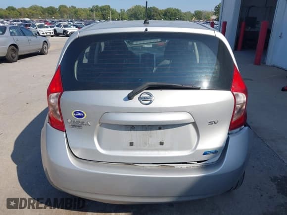 ✅ 2015 Nissan Note SL • VIN: 3N1CE2CP8FL376527 • Лот: 43220499. Опубликован ранее на IAAI с пробегом 138 521 миль. Бесплатный доступ к архиву аукционных продаж из США и подробный отчёт об истории автомобиля на DreamBid. Изображение 16.