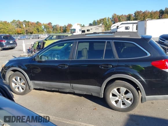 ✅ 2010 Subaru Outback Limited Power Moon • VIN: 4S4BREKC5A2369764 • Lot: 43447970. Listed on IAAI with 129,441 mi. Free auction sales archive from the USA and detailed vehicle history report at DreamBid. Image 14.