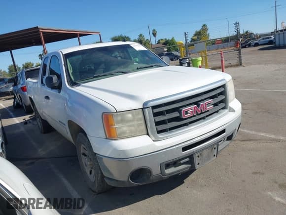 ✅ 2011 GMC Sierra 1500 SL • VIN: 1GTR1UEA6BZ436279 • Lot: 42792385. Listed on IAAI with 516,275 mi. Free auction sales archive from the USA and detailed vehicle history report at DreamBid. Image 1.