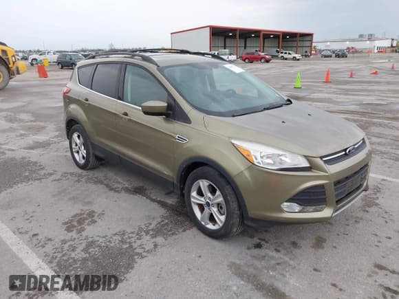 ✅ 2013 Ford Escape SE • VIN: 1FMCU0G91DUD85875 • Lot: 41987751. Listed on IAAI with 24,763 mi. Free auction sales archive from the USA and detailed vehicle history report at DreamBid. Image 1.