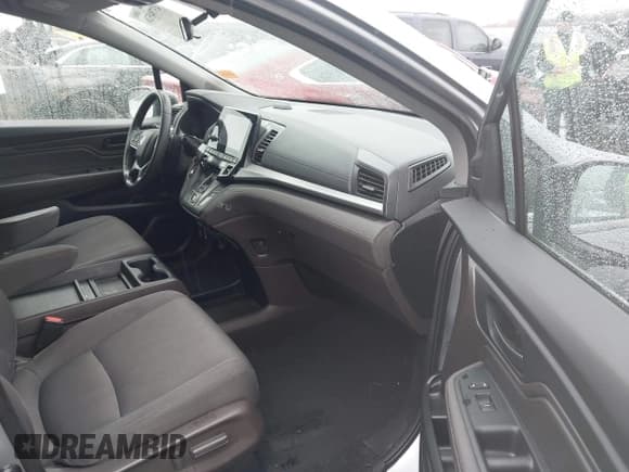 ✅ 2018 Honda Odyssey EX • VIN: 5FNRL6H52JB097836 • Лот: 43784526. Опубликован ранее на IAAI с пробегом 334 452 миль. Бесплатный доступ к архиву аукционных продаж из США и подробный отчёт об истории автомобиля на DreamBid. Изображение 5.