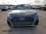✅ 2024 Audi SQ5 Premium Plus • VIN: WA1B4AFY0R2011267 • Lot: 66328495. Wystawiony na Copart z przebiegiem 11 945 mil. Bezpłatny archiwum sprzedaży aukcyjnych z USA i szczegółowy raport historii pojazdu na DreamBid. Zdjęcie 5.