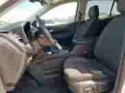 2018 Chevrolet Equinox LT z VIN 3GNAXLEU0JS617199, wystawiony jako Copart lot #57232715 z przebiegiem Nie podano mil oraz Czysty tytuł • Clean title. Historia ofert i sprzedaży dostępna na DreamBid. Obrazek 7.