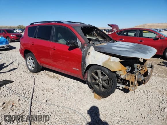 ✅ 2006 Toyota RAV4 Limited • VIN: JTMBD31V065023444 • Lot: 84929645. Listed on Copart with Not provided. Free auction sales archive from the USA and detailed vehicle history report at DreamBid. Image 4.
