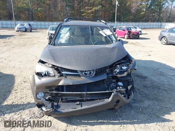 ✅ 2015 Toyota RAV4 Limited • VIN: JTMDFREV5FD152270 • Лот: 43722360. Опубликован ранее на IAAI с пробегом 139 046 миль. Бесплатный доступ к архиву аукционных продаж из США и подробный отчёт об истории автомобиля на DreamBid. Изображение 12.