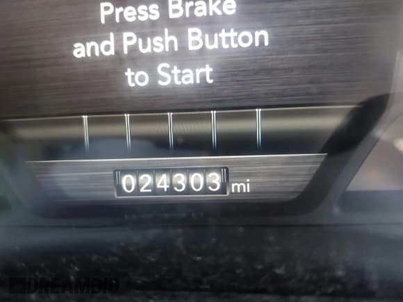 ✅ 2022 Ram 2500 Laramie • VIN: 3C6UR5FJ2NG269115 • Lot: 43697094. Wystawiony na IAAI z przebiegiem 24 303 mil. Bezpłatny archiwum sprzedaży aukcyjnych z USA i szczegółowy raport historii pojazdu na DreamBid. Zdjęcie 7.